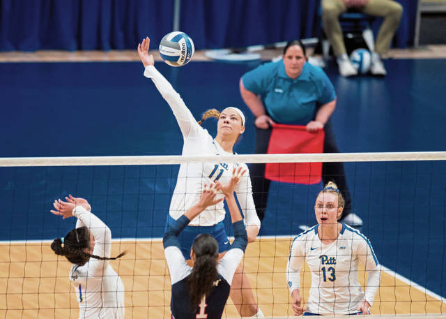 2033682_web1_gtr-Pittvolley01-120719