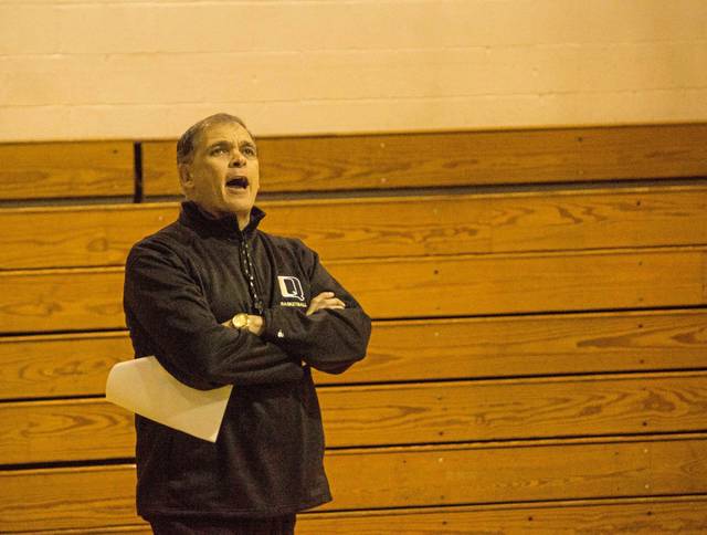 Quaker Valley basketball coach Mike Mastroianni chasing win No. 500