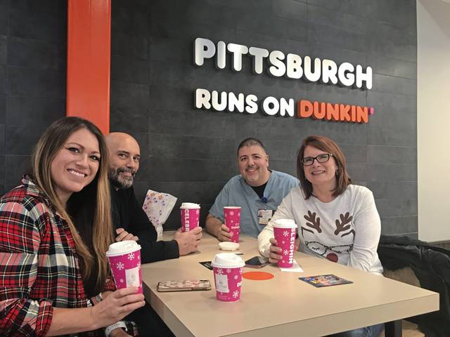 2045050_web1_PTR-DUNKIN-8
