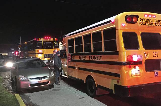 2051526_web1_gtr-scottdalefire1-121119