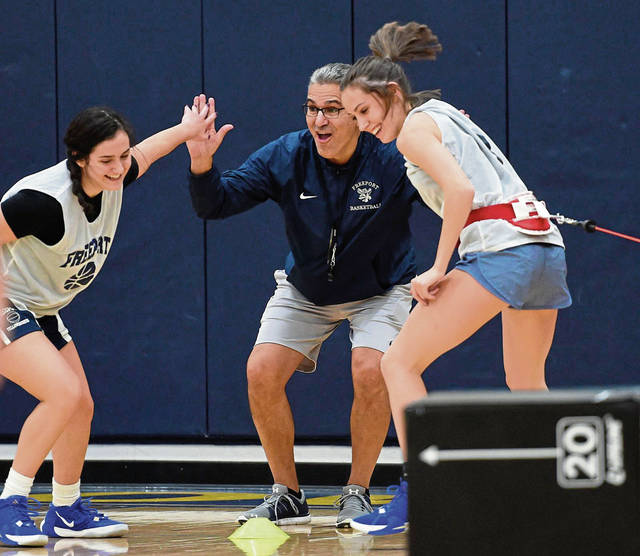 A-K Valley girls basketball notebook: Freeport looks to repeat fast start