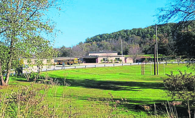 2058986_web1_WEB-franklinregional-sloanelementary