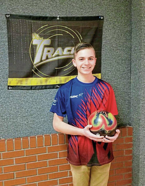 Franklin Regional bowling team faces new challenges in bid for WPIBL three-peat