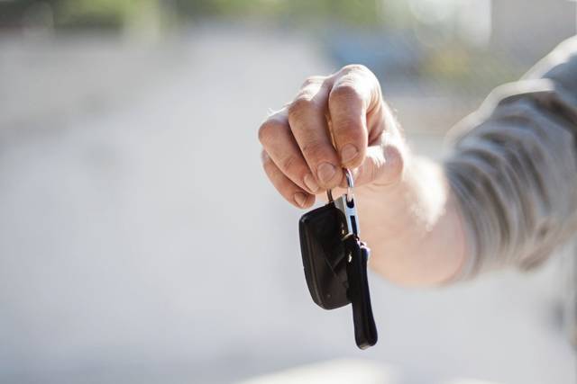 2064162_web1_WEB-car-keys
