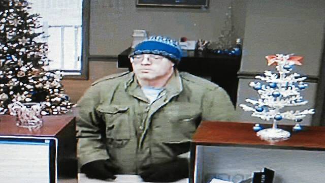 2065963_web1_gtr-Faybankrobber2-121419