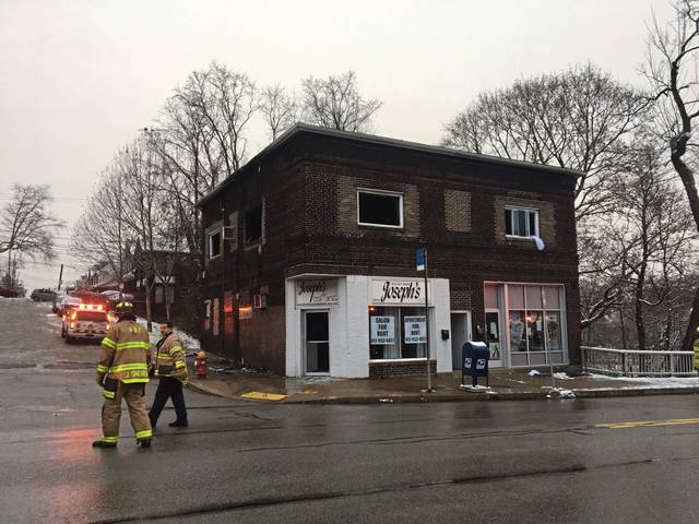 2073244_web1_ptr-greenfieldfire-121719