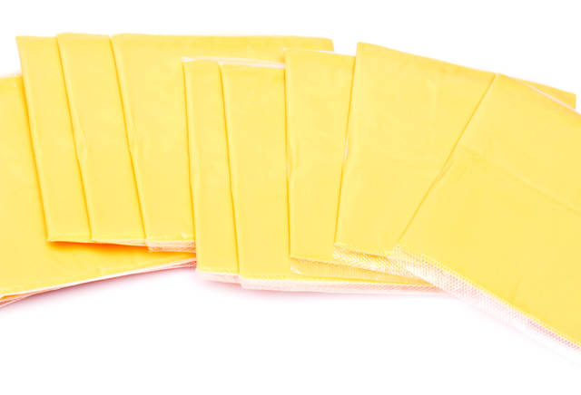 2077685_web1_web-slicedcheese2