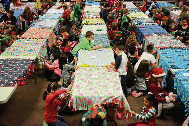2078486_web1_shr-PaynterBlankets4-122619