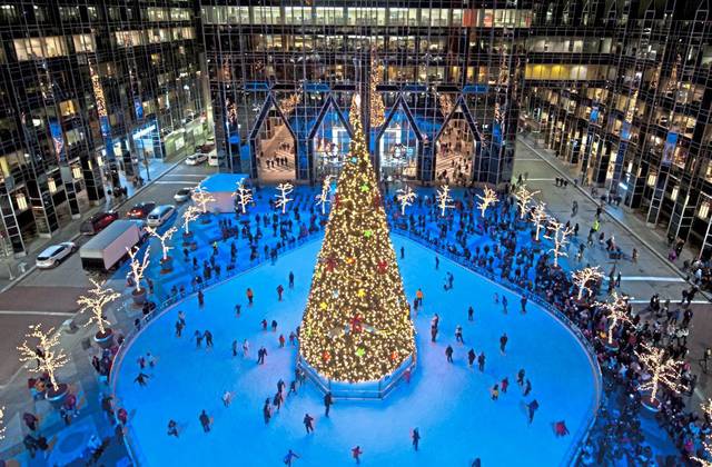 2084415_web1_ptr-PghChristmasRink-121819
