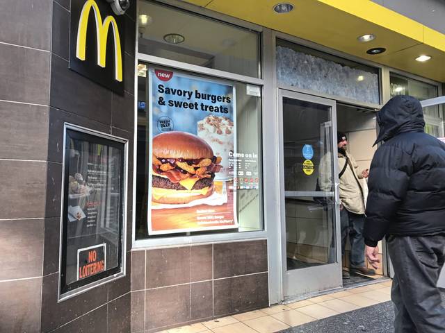 2087194_web1_ptr-McDsuit01-122019