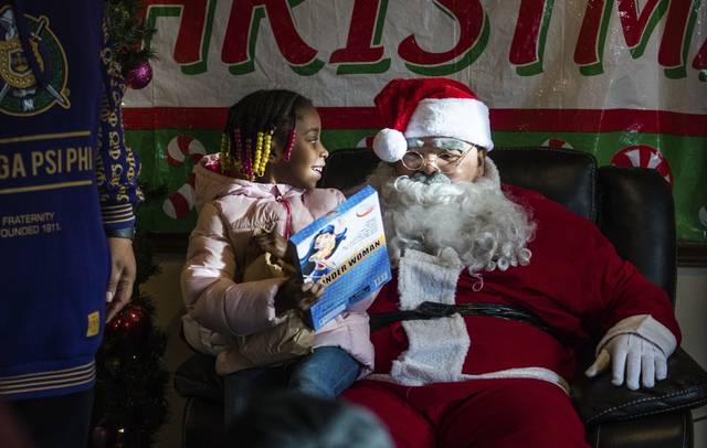 2097608_web1_PTR-toygiveaway-15-122219