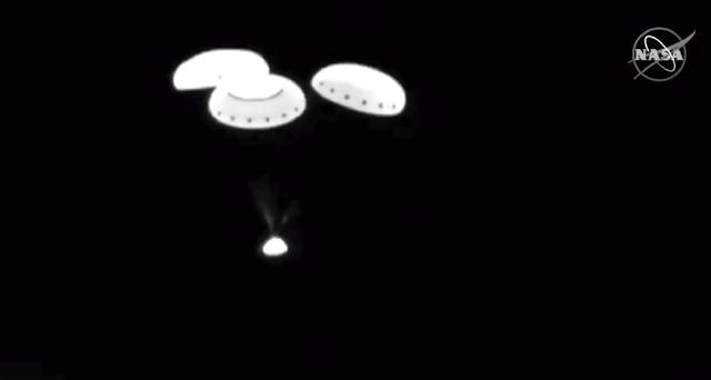 2099633_web1_2099633-7b79754e18974d25973a2dc6fd9cfa04