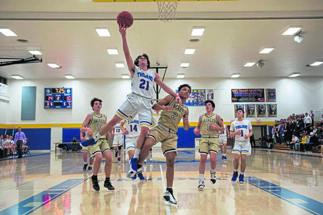 Injury to teammate gives Derry boys basketball added incentive