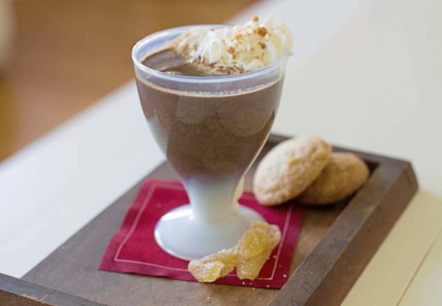 2102536_web1_gtr-liv-hotcocoa-04-122519
