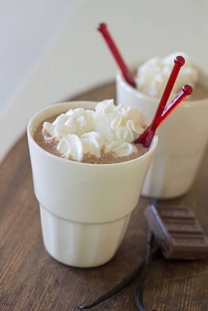 2102536_web1_gtr-liv-hotcocoa-05-122519