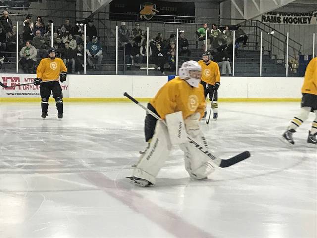 2120196_web1_vnd-HockeyBenefit3-123019
