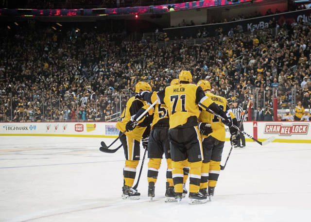 2121565_web1_PTR-Penguins007-122919