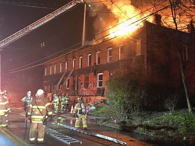 2124289_web1_ptr-homewoodrowhousefire2-122919