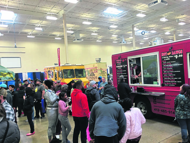 2129933_web1_Te-foodtruckapalooza-032119--6-