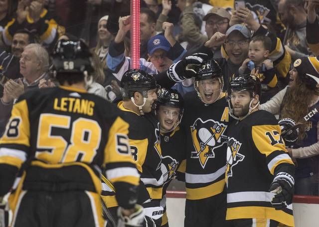2126504_web1_PTR-Penguins001-123119