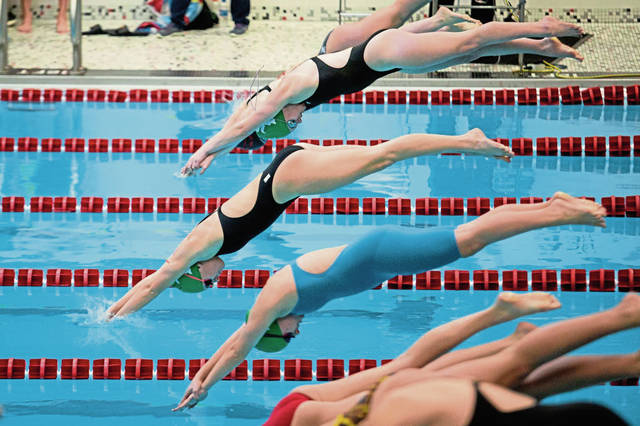 South Fayette senior Duncan signs with Ohio swim team