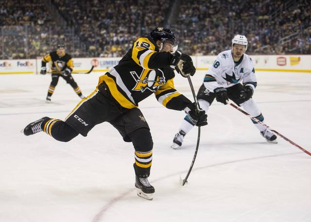 2137081_web1_PTR-Penguins007-010320