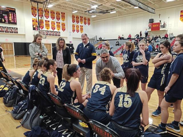 North Catholic tops Freeport in matchup of section leaders