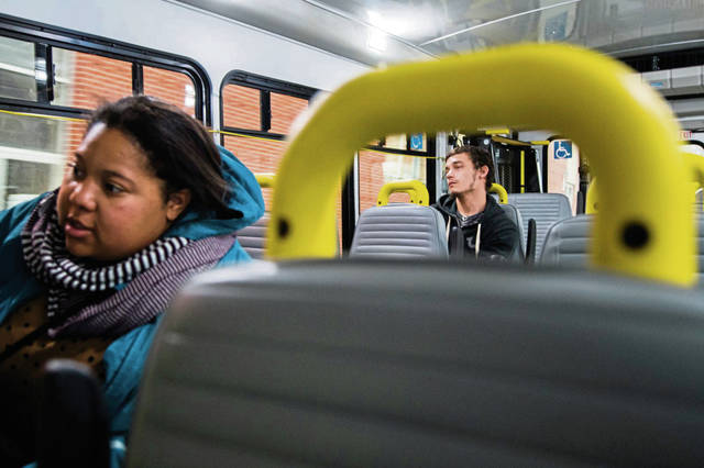 2138113_web1_GTR-BusStart-1-010320