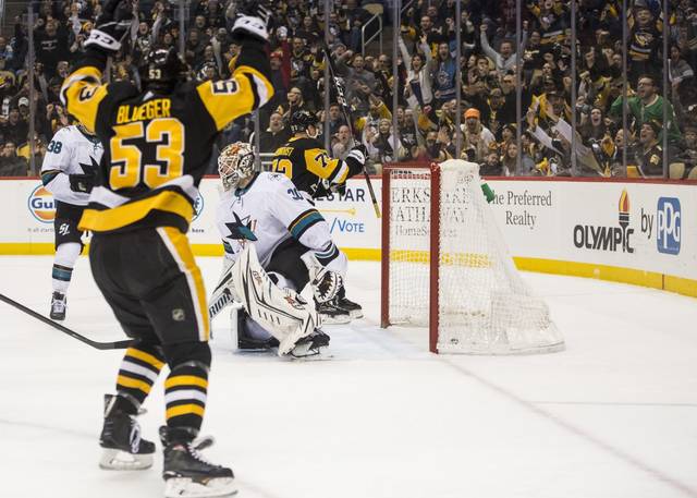 2140549_web1_PTR-Penguins013-010320