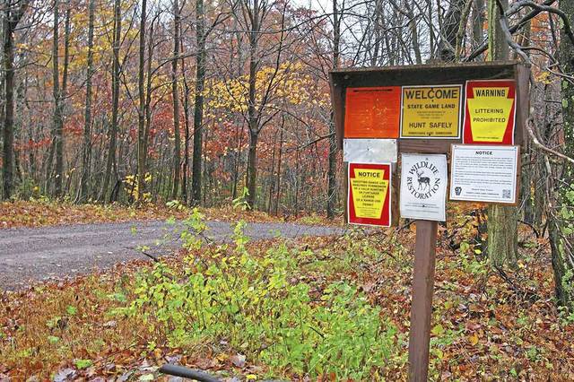 2 PA GAME COMMISSION STATE GAME LANDS HUNTING SIGNS 2 PA GAME COMMISSION STATE GAME LANDS HUNTING SIGNS