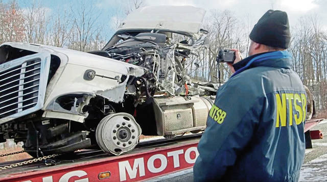 2152519_web1_NTSBcrash1