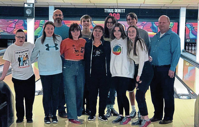 Hampton bowlers get boost from volleyball team