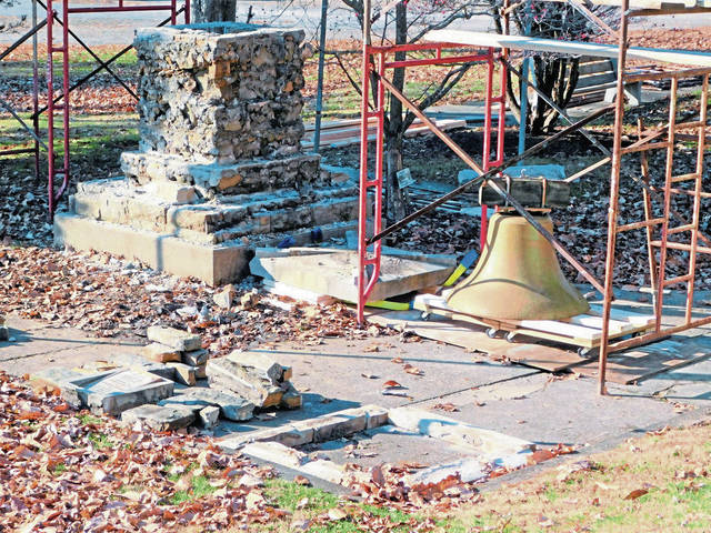 Damaged monument that once stood on Quaker Valley property repaired by Leetsdale VFW