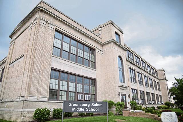2190381_web1_gtr-lo-Greensburg-060317