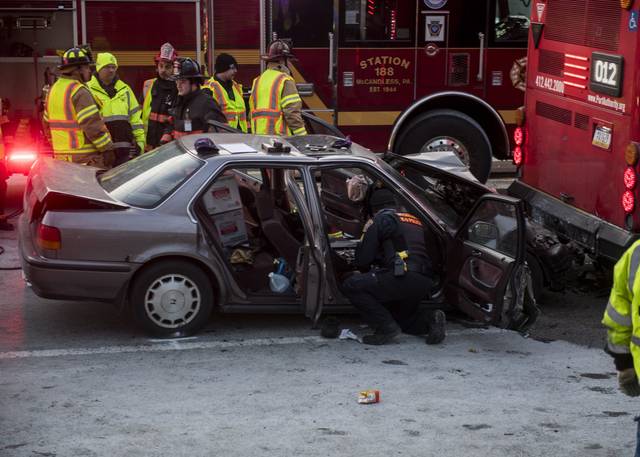 2223230_web1_PTR-CarCrash003-012220