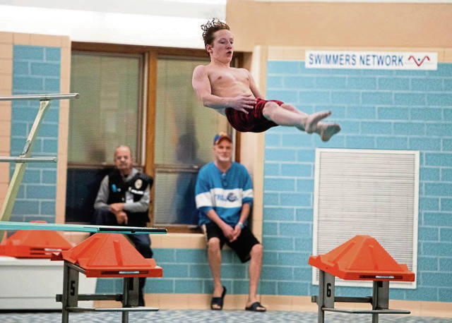 Latrobe’s Jordyn Miller, Ligonier Valley’s Nick Roddy claim WCCA diving titles