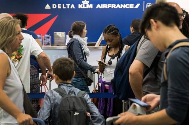 2236856_web1_Delta-gate
