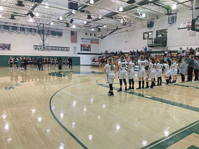 Laurel girls’ freshmen guide way to big home victory, tie for section lead