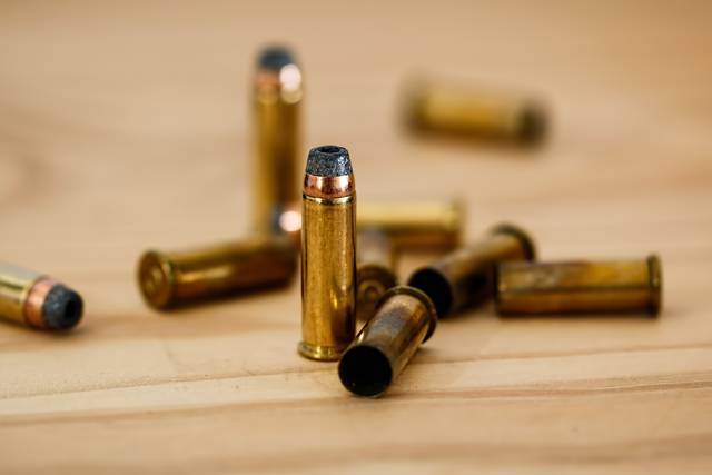 2271455_web1_bullet-408636_1920