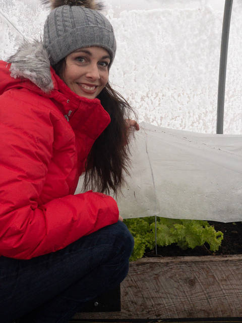 2276729_web1_winter_vegetable_growing_7
