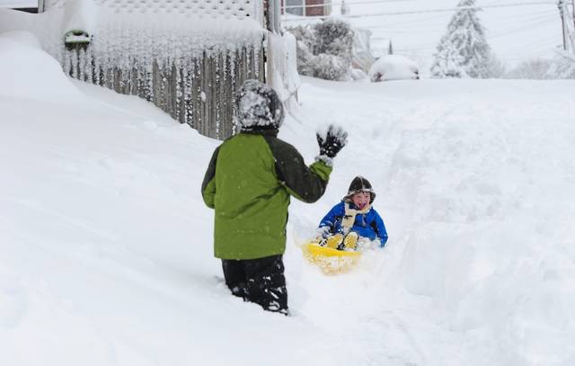 2277054_web1_ptr-snowmageddon-007