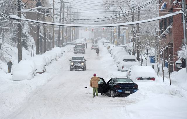 2277054_web1_ptr-snowmageddon-009