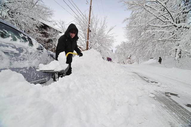 2277054_web1_ptr-snowmageddon-039