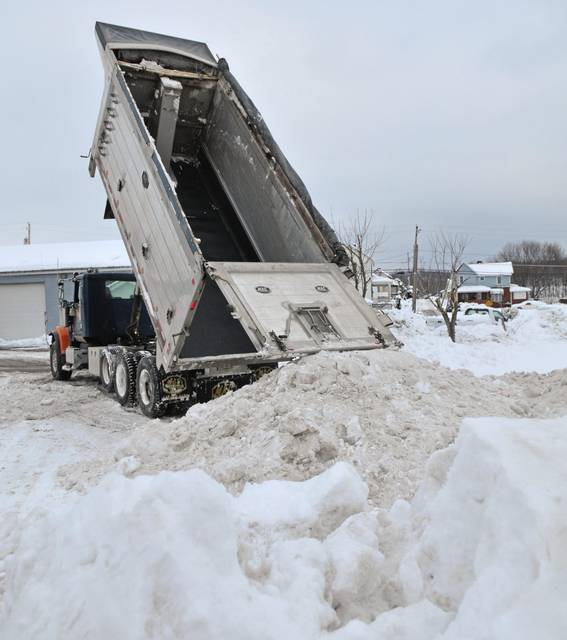 2277054_web1_ptr-snowmageddon-045