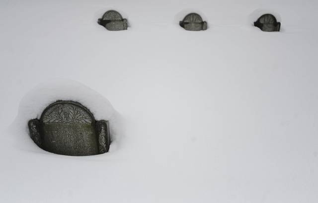 2277054_web1_ptr-snowmageddon-050