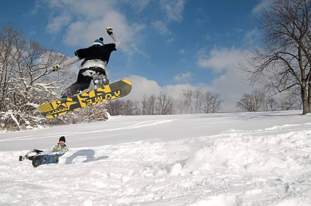 2277054_web1_ptr-snowmageddon-054