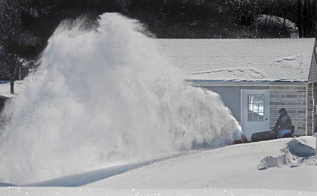 2277054_web1_ptr-snowmageddon-056