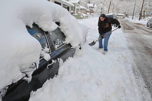 2277054_web1_ptr-snowmageddon-059