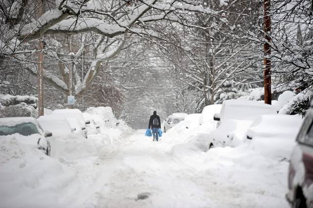 2277054_web1_ptr-snowmageddon-079
