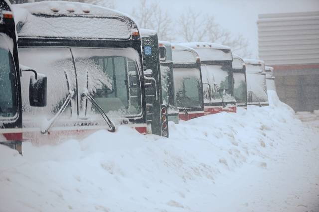 2277054_web1_ptr-snowmageddon-090